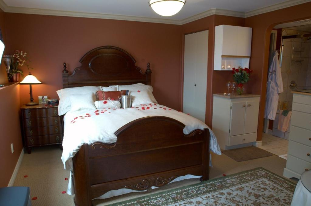 A Vista Villa Couples Retreat Kelowna Quarto foto