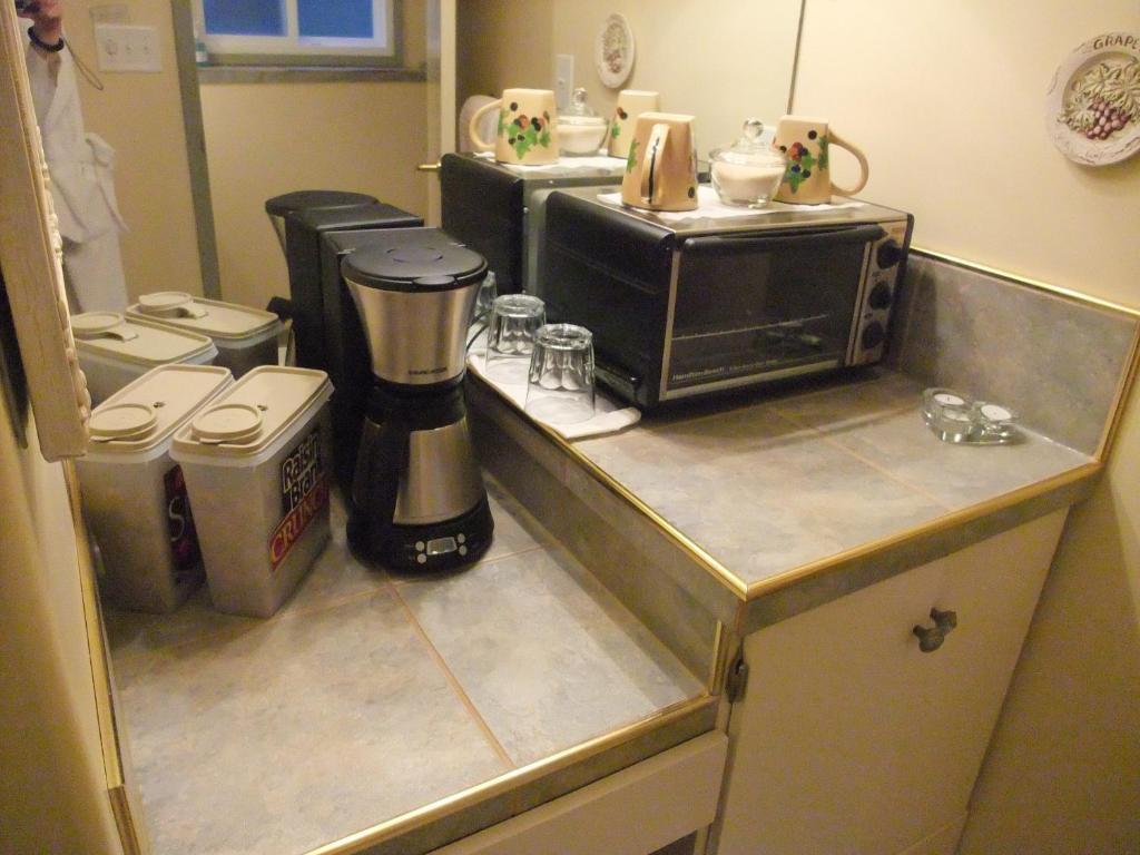 A Vista Villa Couples Retreat Kelowna Quarto foto